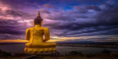 Golden-Buddha-Pakse