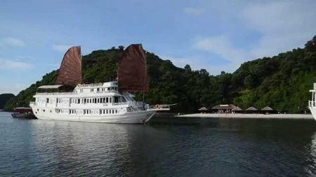 Vspirit cruise-Halong