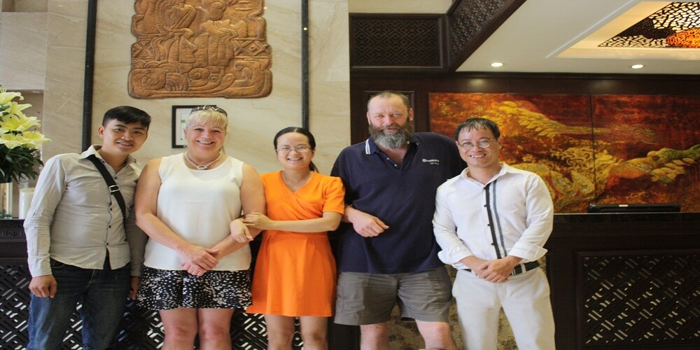 Discovery Indochina - meet clients