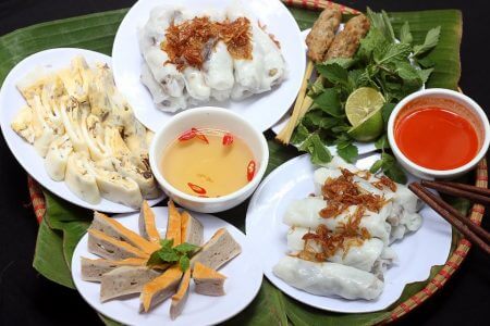 banhcuonbahanh- a famous food in Hanoi