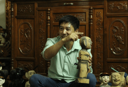 Water Puppet artist Phan Thanh Liem