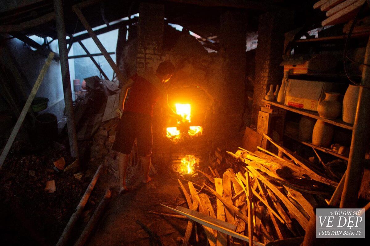 Huong Canh pottery village