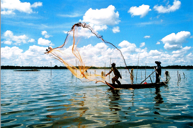 camau-thi-tuong-lagoon